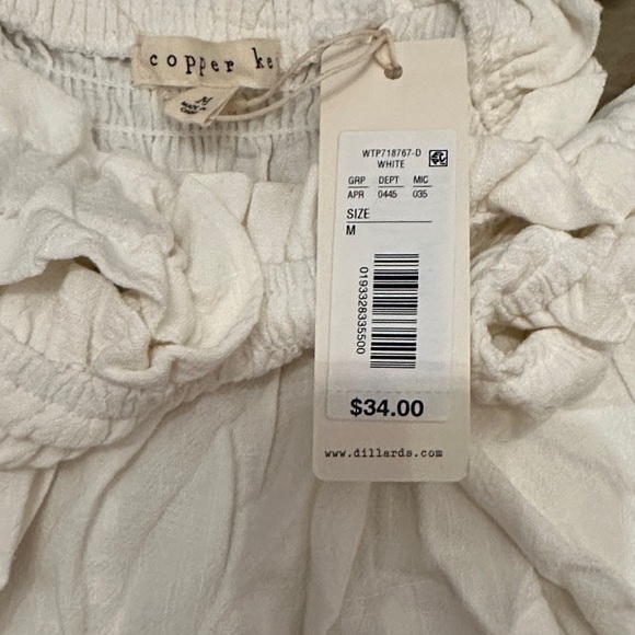 Copper Key White Ruffled Top - Picture 3 of 3